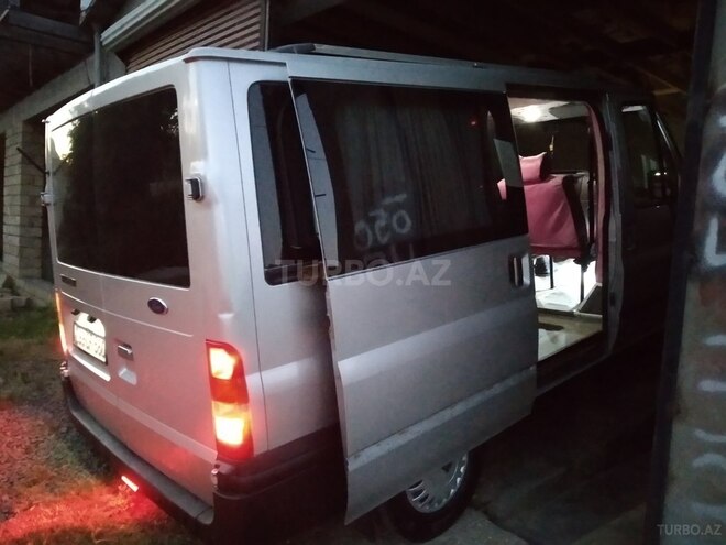 Ford Transit 2001, 250,000 km - 0.2 l - Masallı