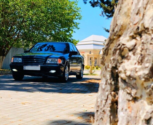 Mercedes C 180 1997, 209,796 km - 1.8 l - Bakı
