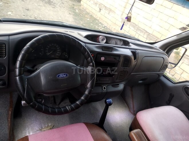 Ford Transit 2001, 250,000 km - 2.0 l - Masallı