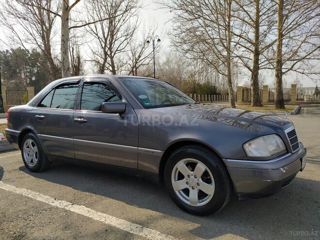 Mercedes C 180 1996, 333,000 km - 1.8 л - Yevlax