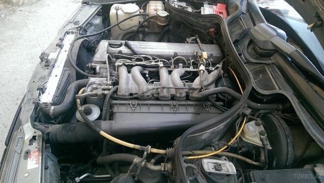 Mercedes E 300 1988, 430,000 km - 3.0 l - Bakı