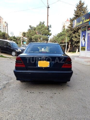 Mercedes C 200 1997, 189,000 km - 2.0 l - Bakı