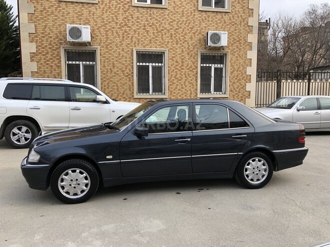Mercedes C 240 1997, 342,584 km - 2.4 l - Bakı