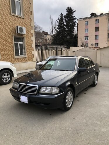 Mercedes C 240 1997, 342,584 km - 2.4 l - Bakı