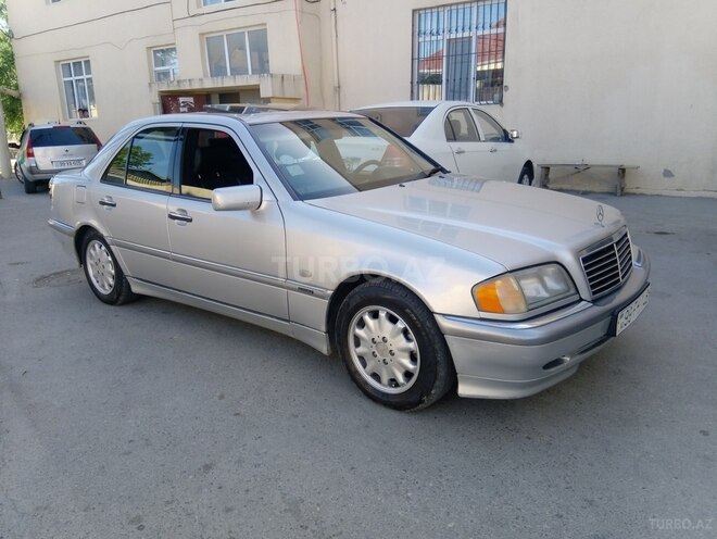 Mercedes C 240 1998, 265,000 km - 2.4 l - Bakı
