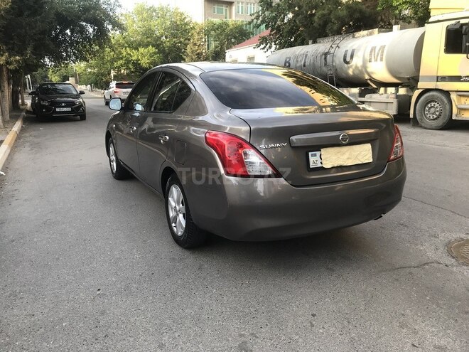 Nissan Sunny 2013, 142,900 km - 1.5 l - Bakı