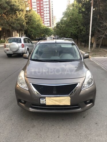Nissan Sunny 2013, 142,900 km - 1.5 l - Bakı