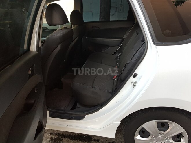 Hyundai i30 2011, 147,000 km - 1.4 л - Bakı
