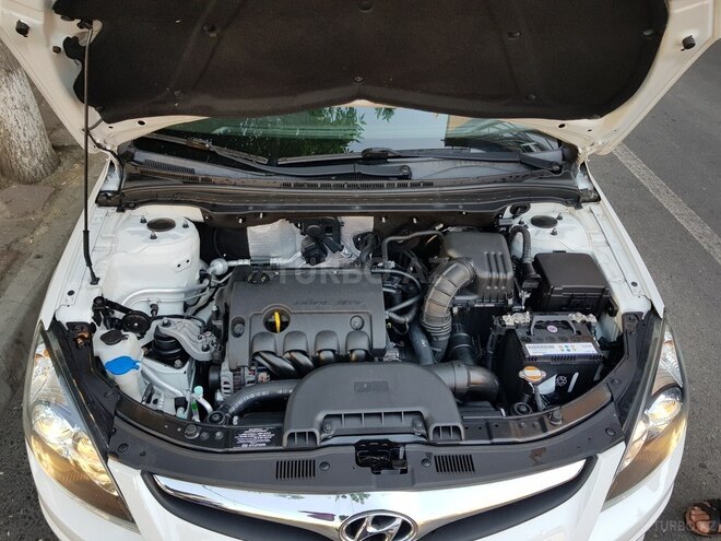 Hyundai i30 2011, 147,000 km - 1.4 л - Bakı