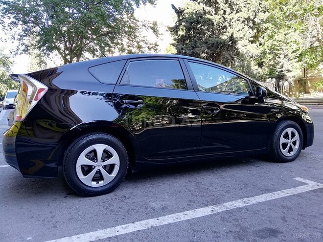 Toyota Prius 2014, 226,000 km - 1.8 l - Bakı