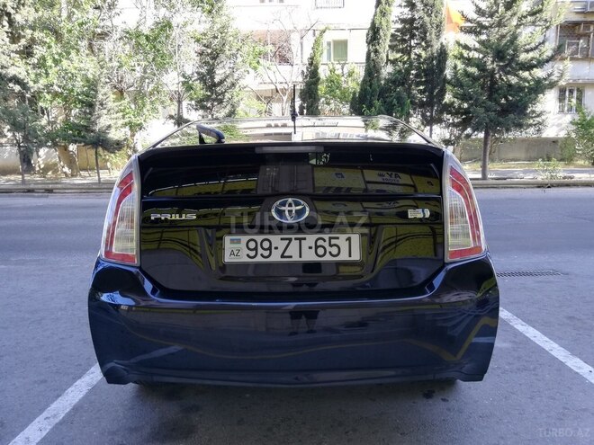 Toyota Prius 2014, 226,000 km - 1.8 l - Bakı