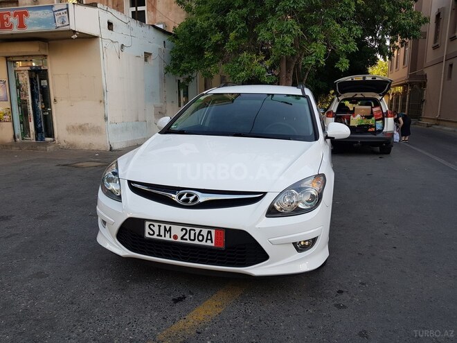 Hyundai i30 2011, 147,000 km - 1.4 л - Bakı
