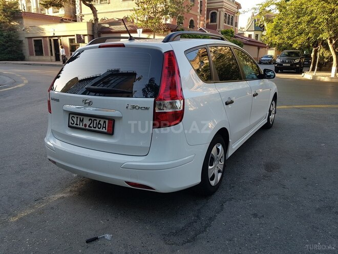 Hyundai i30 2011, 147,000 km - 1.4 л - Bakı