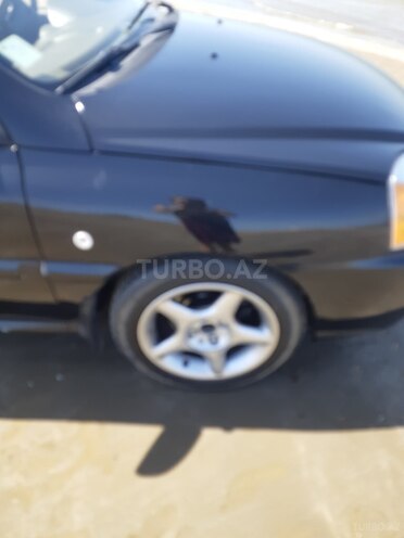 Kia Rio 2004, 230,000 km - 1.4 л - Bakı