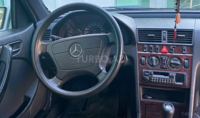 Mercedes C 180 2000, 270,000 km - 1.8 l - Gəncə