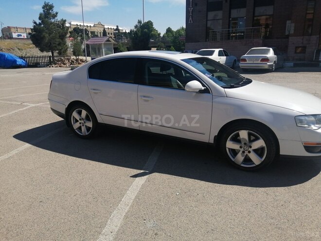 Volkswagen Passat 2007, 197,000 km - 2.0 l - Gəncə