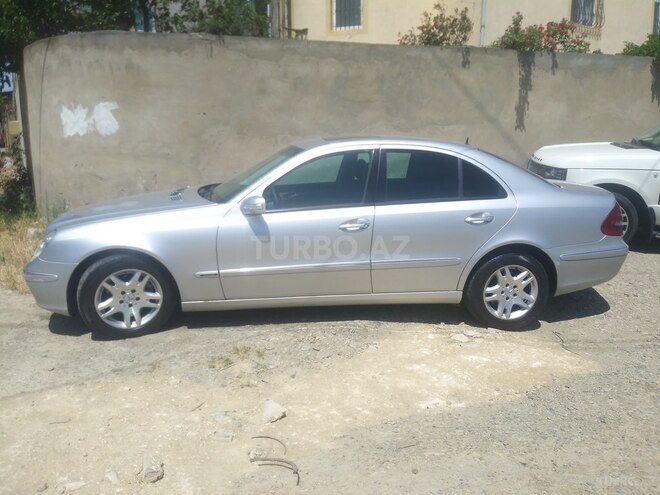 Mercedes E 220 2003, 400,000 km - 2.2 л - Bakı
