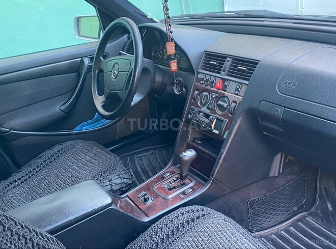 Mercedes C 180 2000, 250,000 km - 1.8 l - Gəncə
