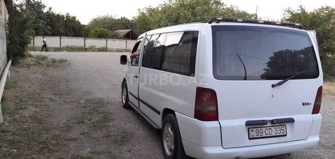 Mercedes Vito 108 2003, 180,000 km - 2.0 л - Yevlax