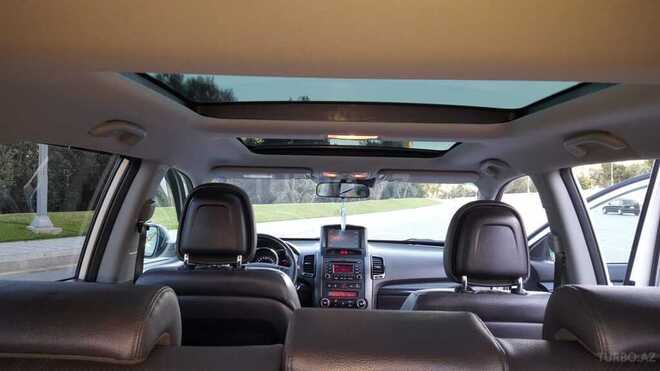 Kia Sorento 2011, 92,500 km - 2.0 l - Bakı