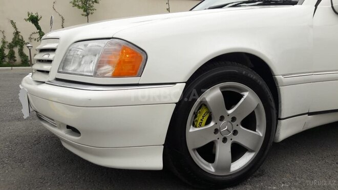 Mercedes C 280 1999, 201,253 km - 2.8 l - Quba