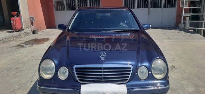 Mercedes E 280 2000, 258,000 km - 2.8 l - Şəki