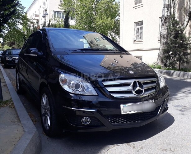 Mercedes B 180 2010, 103,000 km - 1.7 l - Bakı