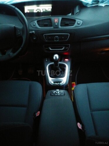 Renault Megane Scenic 2010, 159,500 km - 1.5 l - Bakı