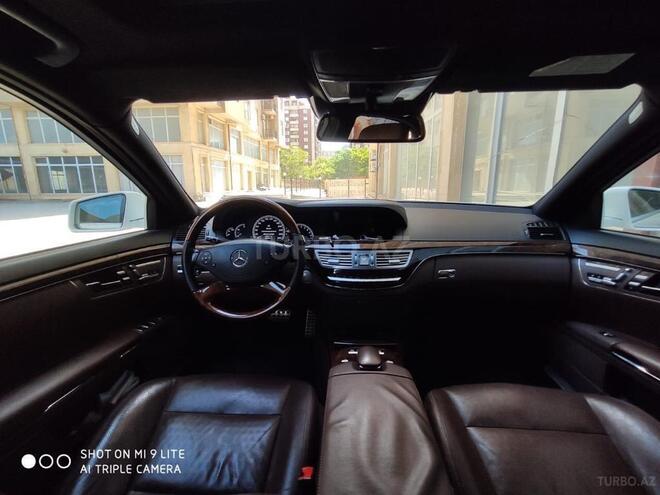 Mercedes S 550 2010, 204,000 km - 5.5 л - Bakı