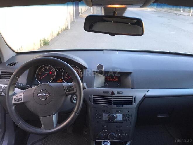 Opel Astra 2006, 340,000 km - 1.3 l - Bakı