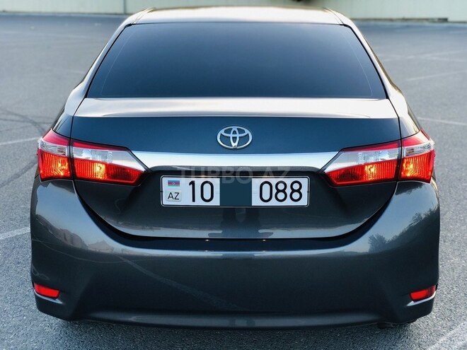 Toyota Corolla 2014, 117,000 km - 1.6 l - Bakı