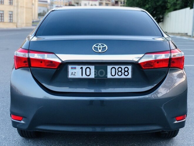 Toyota Corolla 2014, 117,000 km - 1.6 l - Bakı