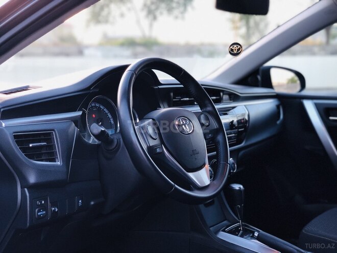 Toyota Corolla 2014, 117,000 km - 1.6 l - Bakı