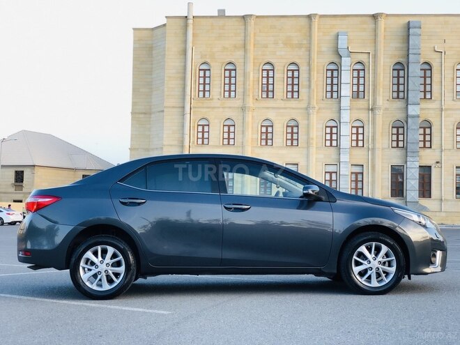 Toyota Corolla 2014, 117,000 km - 1.6 l - Bakı