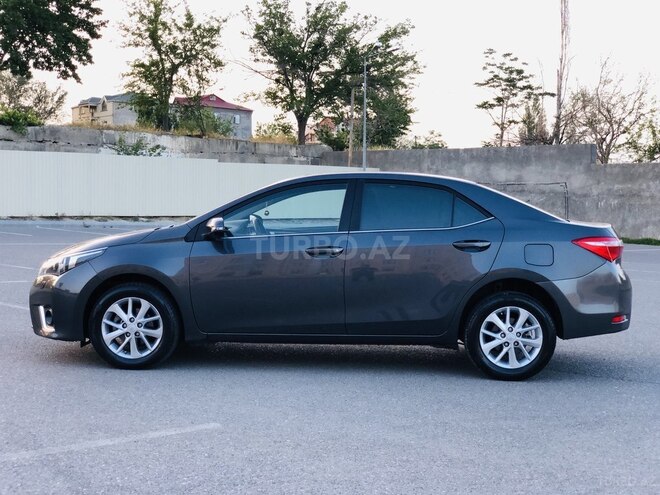 Toyota Corolla 2014, 117,000 km - 1.6 l - Bakı
