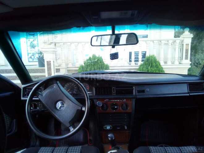 Mercedes 190 1991, 454,000 km - 1.8 l - Şirvan