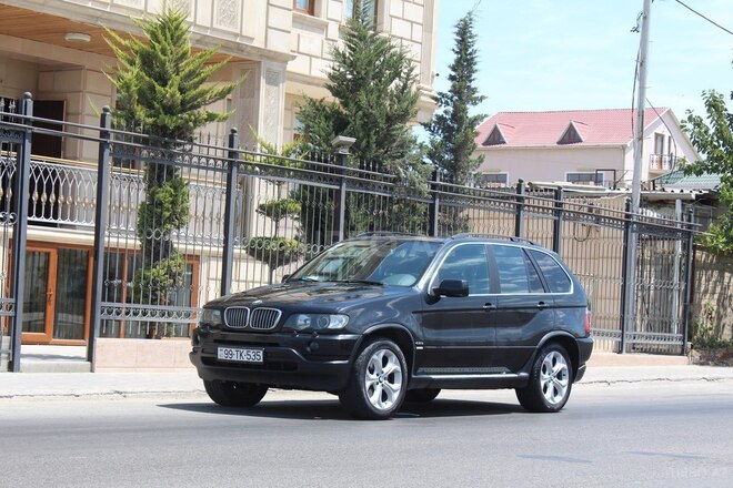BMW X5 2001, 356,000 km - 4.4 l - Bakı