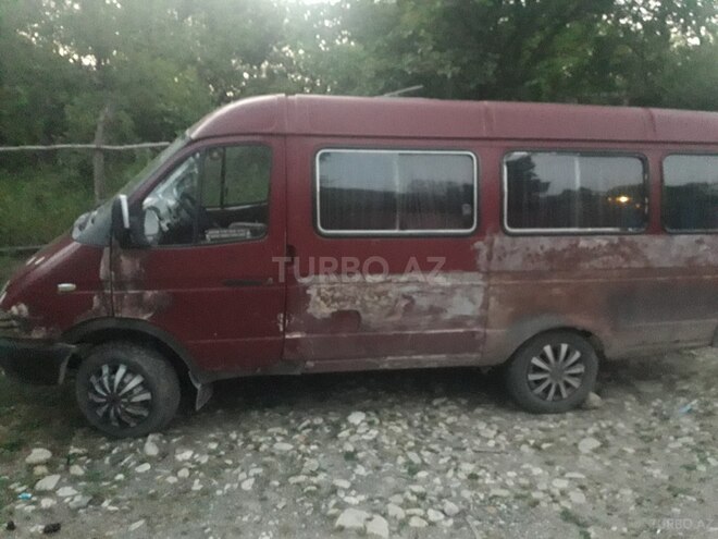 GAZ 32212 1998, 300,000 km - 2.4 l - Quba