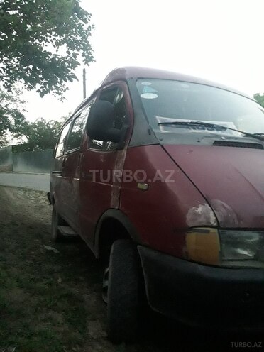 GAZ 32212 1998, 300,000 km - 2.4 l - Quba