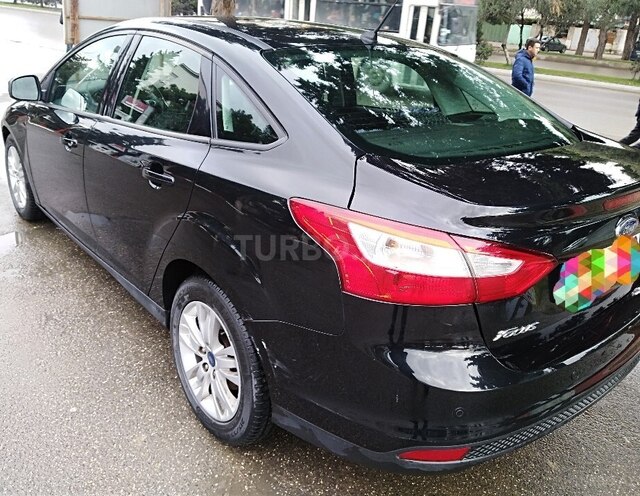 Ford Focus 2014, 73,800 km - 1.6 л - Bakı