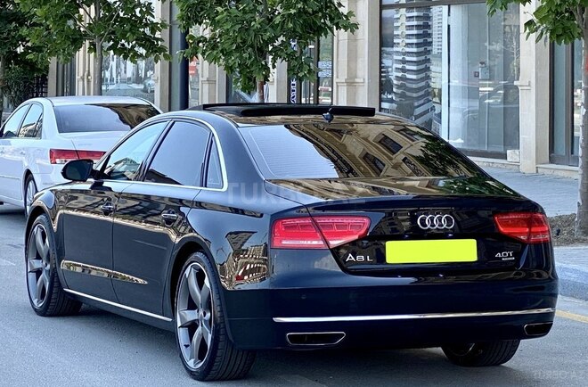 Audi A8 2012, 128,000 km - 4.0 l - Bakı