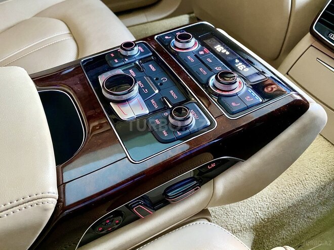 Audi A8 2012, 128,000 km - 4.0 l - Bakı