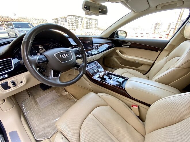 Audi A8 2012, 128,000 km - 4.0 l - Bakı
