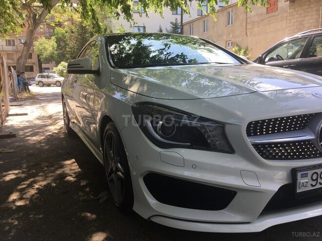 Mercedes  2015, 50,300 km - 1.6 l - Bakı