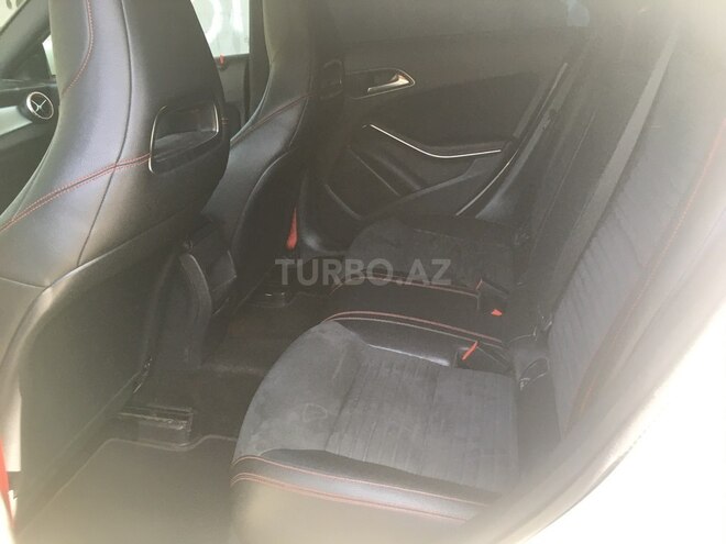 Mercedes  2015, 50,300 km - 1.6 l - Bakı