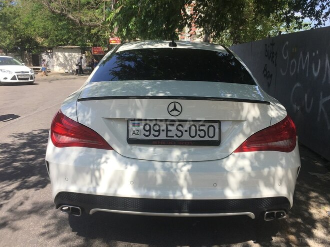 Mercedes  2015, 50,300 km - 1.6 l - Bakı