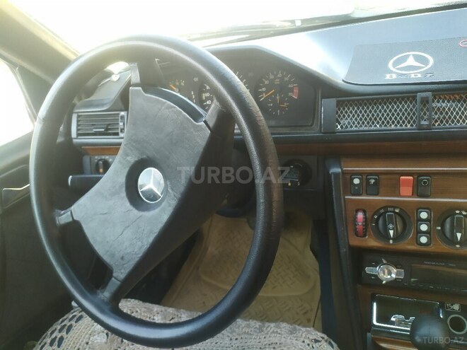 Mercedes E 300 1994, 648,000 km - 2.6 l - Bakı