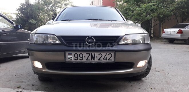 Opel Vectra 1997, 225,000 km - 1.6 l - Bakı