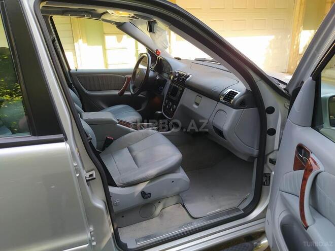 Mercedes ML 320 2002, 200,000 km - 3.2 l - Bakı