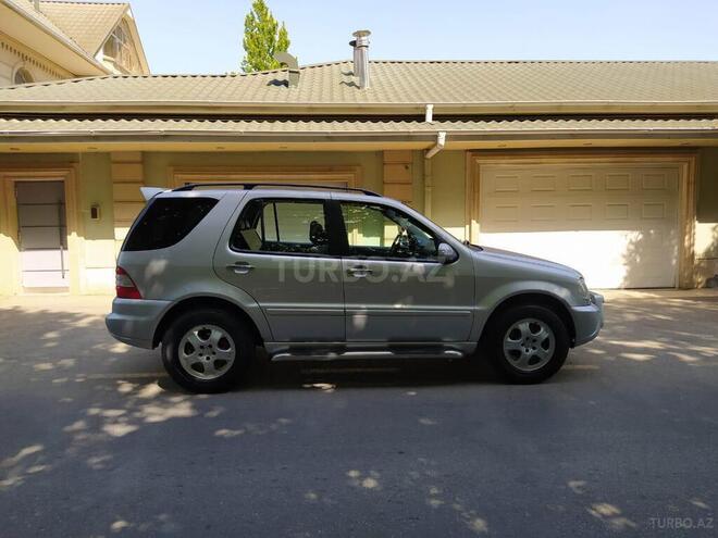 Mercedes ML 320 2002, 200,000 km - 3.2 l - Bakı